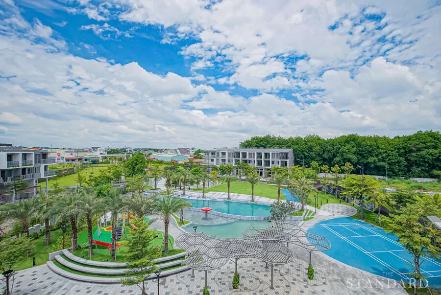 Công viên cảnh quan The Standard Bình Dương