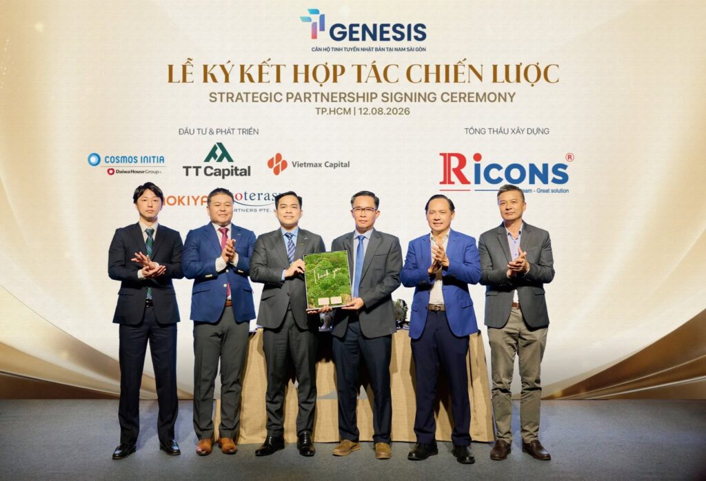 Ricons tại lễ ký kết hợp tác chiến lược dự án TT Genesis