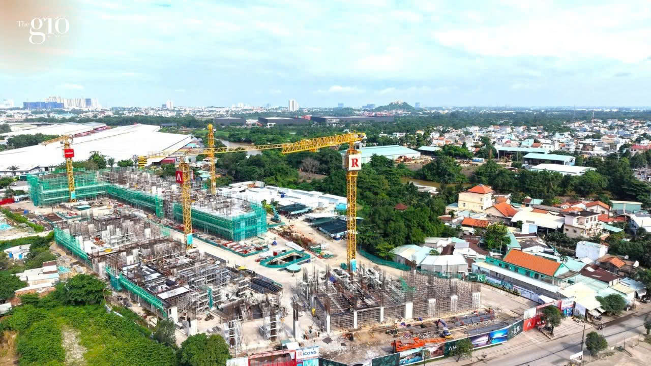 Công trường The Gió Riverside mặt tiền DT743A, phường Bình Thắng, Dĩ An