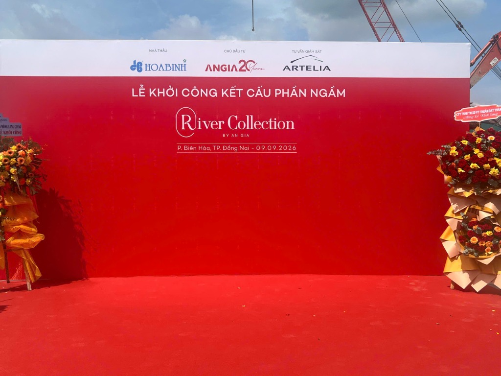 Backdrop lễ khởi công kết cấu phần ngầm River Collection An Gia ngày 09/09/2026