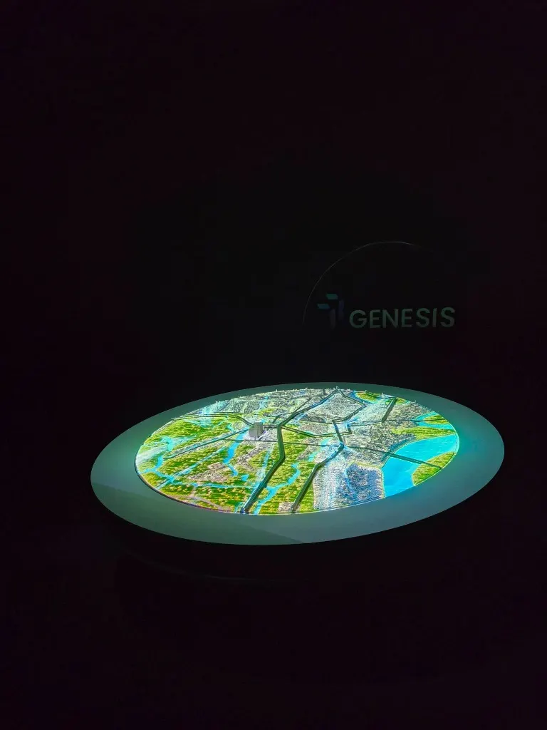 Sa Bàn Bản Đồ 3D Ánh Sáng Dự Án TT Genesis Tại Nhà Mẫu WOW Center Sa bàn bản đồ 3D ánh sáng định vị dự án TT Genesis và hệ thống sông nước Nam Sài Gòn
