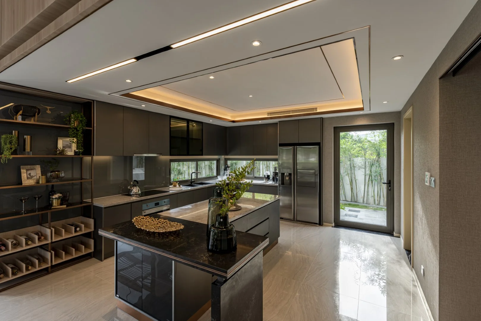 Góc nhìn toàn cảnh phòng khách và phòng ăn The Standard