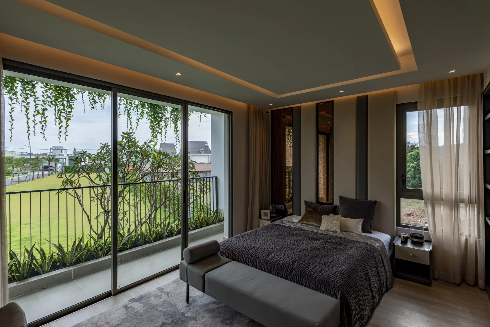 Thực tế phòng tắm cao cấp biệt thự The Standard