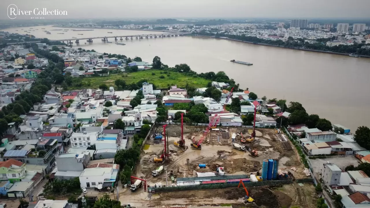 Công trường nhìn từ trên cao, phía sau là sông Đồng Nai River Collection An Gia Biên Hòa (ảnh thực tế)